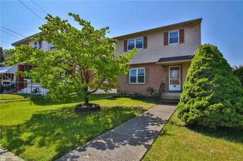220 W Brookdale St, Allentown, PA 18103