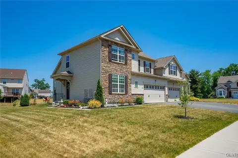 4387 Stole Rd, Emmaus, PA 18049