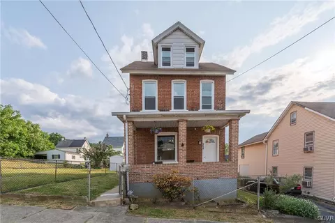 554 Clewell St, Bethlehem, PA 18015