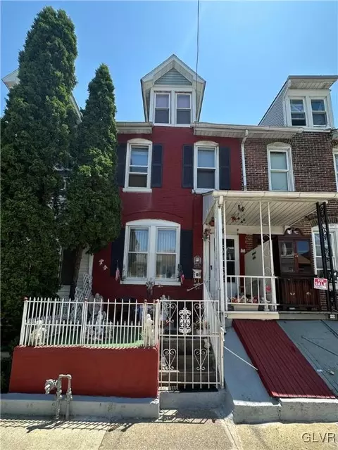 720 W Cedar St, Allentown, PA 18102