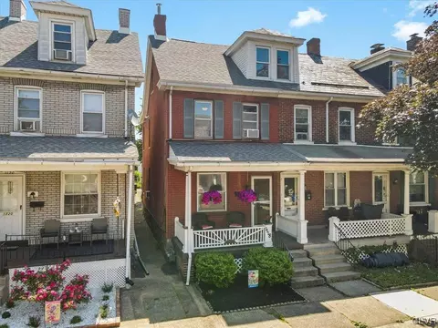 1118 Maple St, Bethlehem, PA 18018