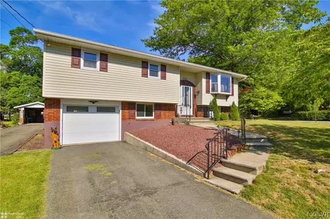 520 N 9th St, Lehighton Borough, PA 18235