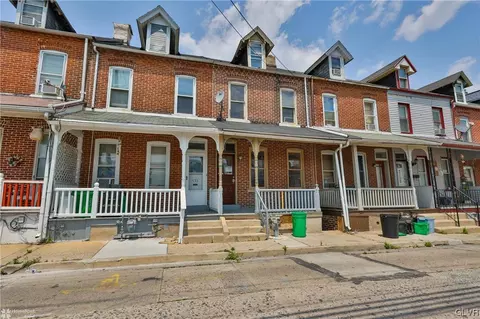 1133 W Court St, Allentown, PA 18101