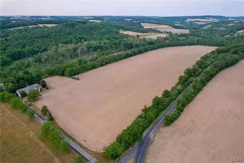 94 Gun Club Rd, Maxatawny Twp, PA 19530