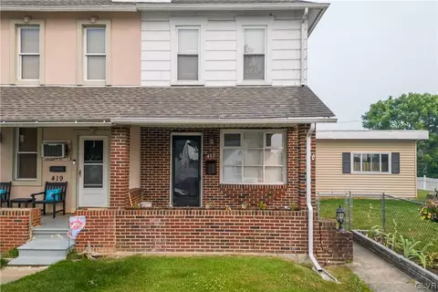 417 Buttonwood St, Catasauqua, PA 18032