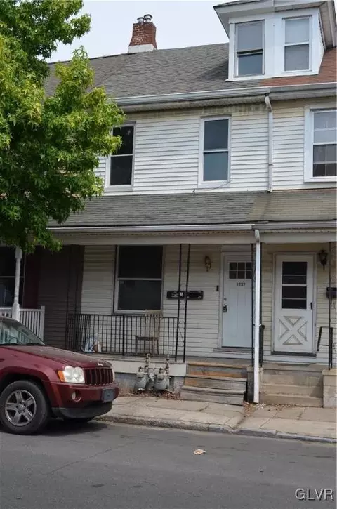 1237 Butler St, Easton, PA 18042