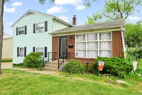 1524 Primrose Ln, Bethlehem, PA 18018