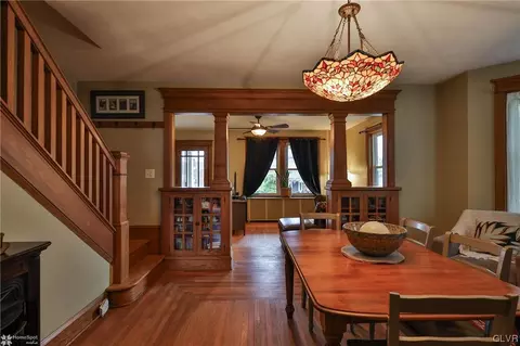 112 E High St, Hellertown, PA 18055 photo 12