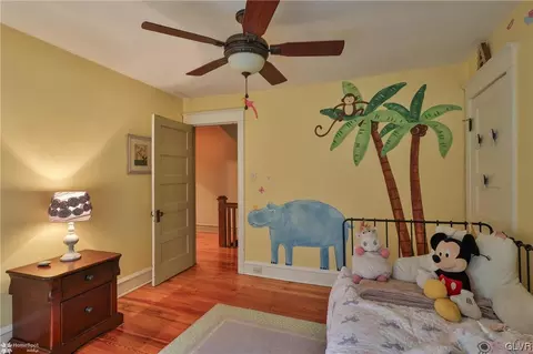 112 E High St, Hellertown, PA 18055 photo 31