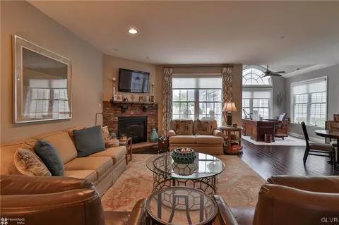 1035 Declaration Dr, Bethlehem, PA 18017 photo 23