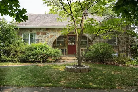 334 8th Ave, Bethlehem, PA 18018