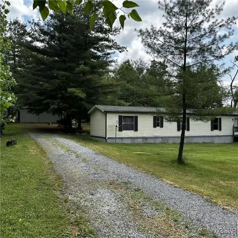 7241 Ulrich Mill Rd, New Tripoli, PA 18066