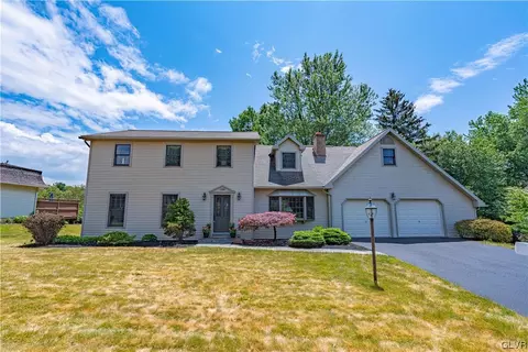 1256 Country Club Rd, Wescosville, PA 18106