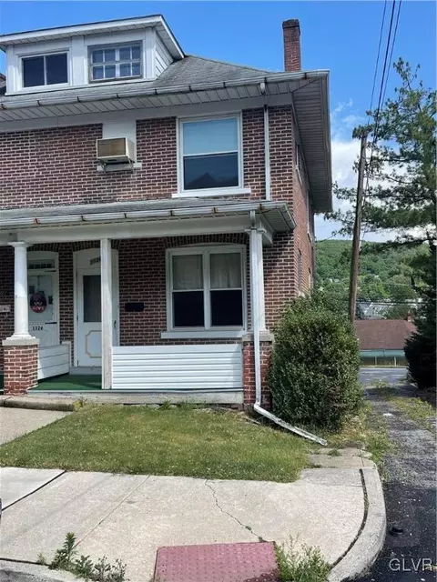 1128 Stanley Ave, Fountain Hill, PA 18015