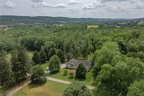 2491 Mahoning Dr W, Lehighton, PA 18235
