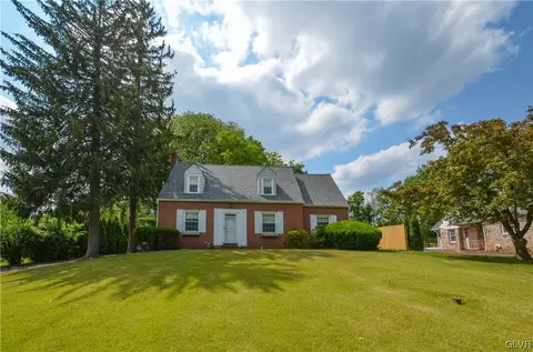 94 E 9th Ave, Collegeville, PA 19426