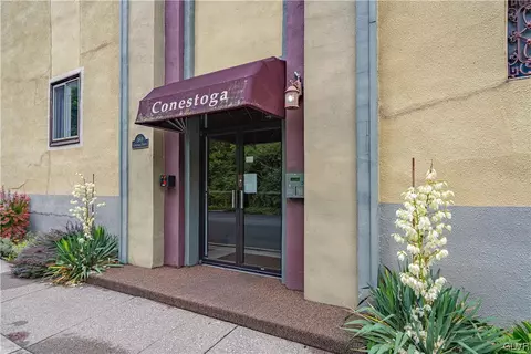 360 Conestoga St #2, Bethlehem, PA 18018