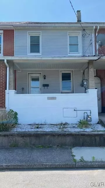 1119 Oak St, Coplay, PA 18037