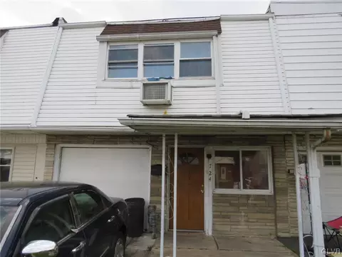 724 N Lacrosse St, Allentown, PA 18109