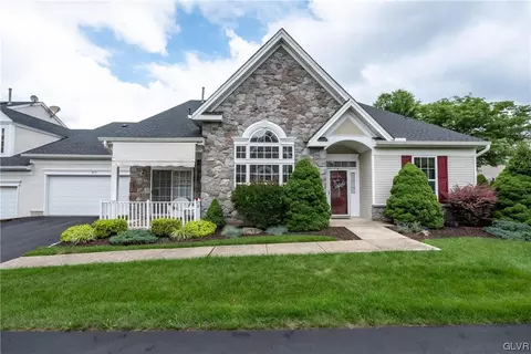 1873 Jeanine Way, Hellertown, PA 18055