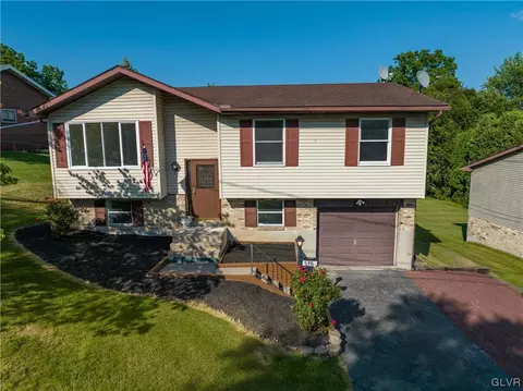 5346 5th St, Cementon, PA 18052