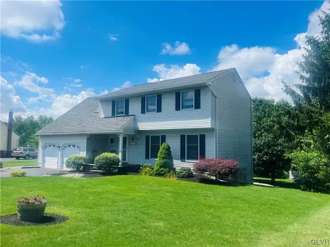 2614 Meadow Ln, Forks Twp, PA 18040