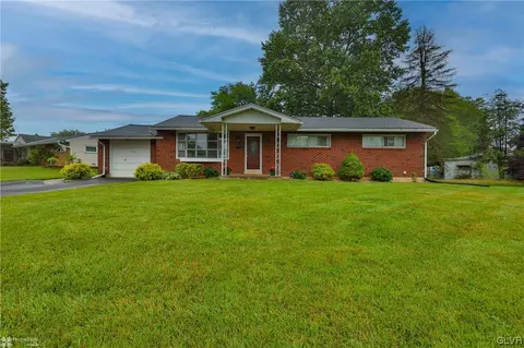 1128 W Tyler St, Fullerton, PA 18052
