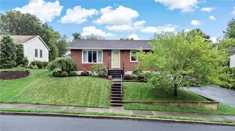 1988 Linden Ln, Fullerton, PA 18052