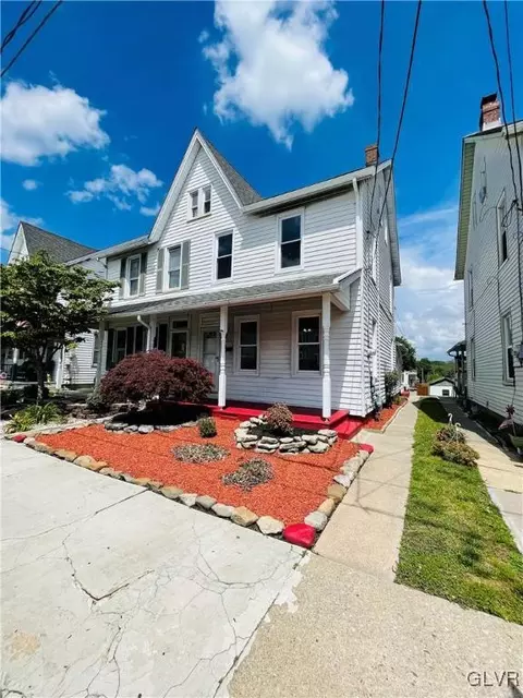 1429 Dewey Ave, Northampton, PA 18067