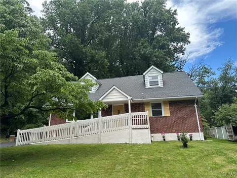 1821 Francis St, Bethlehem, PA 18015