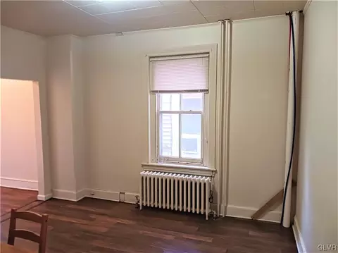 705 E 5th St, Bethlehem, PA 18015 photo 4