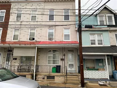 1341 W Maple St, Allentown, PA 18102