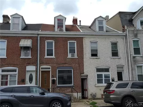 722 8th St, Allentown, PA 18102