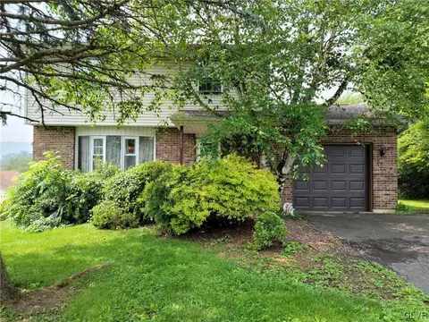 3820 Timothy Ln, Bethlehem, PA 18020