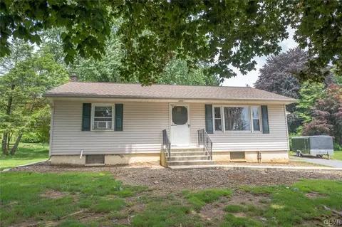 2701 Nazareth Rd, Palmer Township, PA 18045