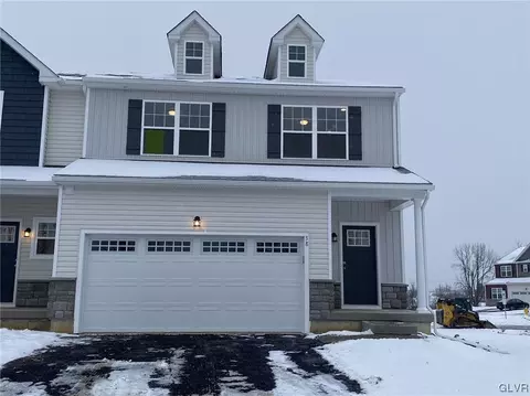 38 Timber Trl #96, Palmer Township, PA 18045