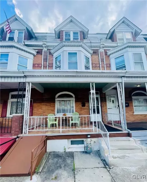 634 N 9th, Allentown, PA 18102