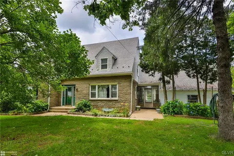 5575 Green Pond Rd, Easton, PA 18045