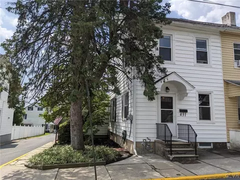 431 Bridge St, Catasauqua, PA 18032