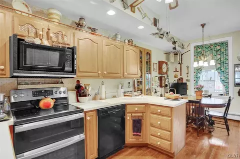 570 Niantic, Barto, PA 19504 photo 47