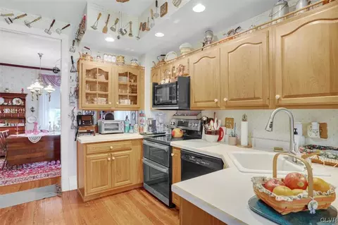 570 Niantic, Barto, PA 19504 photo 46