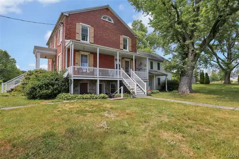 570 Niantic, Barto, PA 19504 photo 5