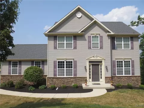 4488 Cumorah Ave, Center Valley, PA 18034