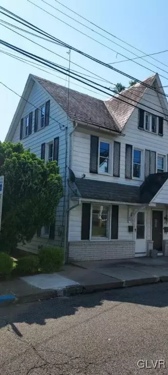 327 S 2nd St, Bangor, PA 18013