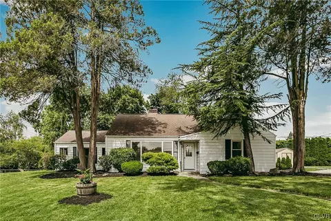 3127 Hillcrest Ave, Allentown, PA 18103