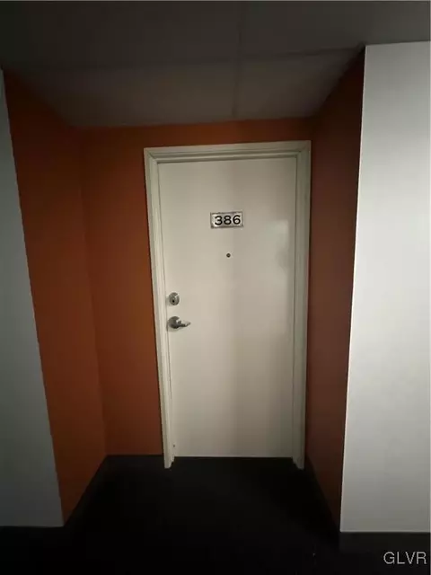 11 2nd St #386, Bethlehem City, PA 18015