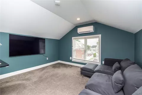 32 Ackerman St, Hellertown, PA 18055 photo 28