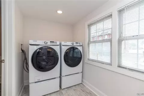 32 Ackerman St, Hellertown, PA 18055 photo 9