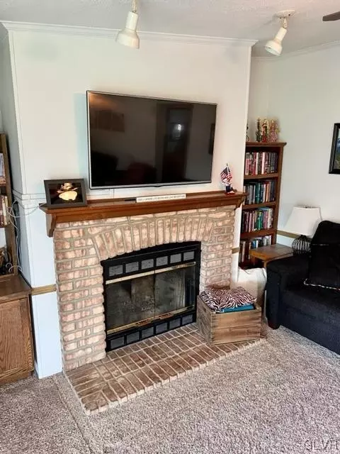 81 Juniper Ct, Bath, PA 18014 photo 9