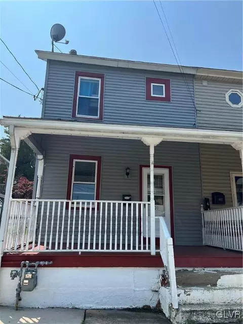 601 W Washington St, Slatington, PA 18080